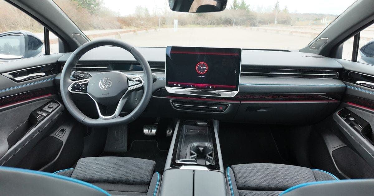 Förarmiljö i Volkswagen ID.7