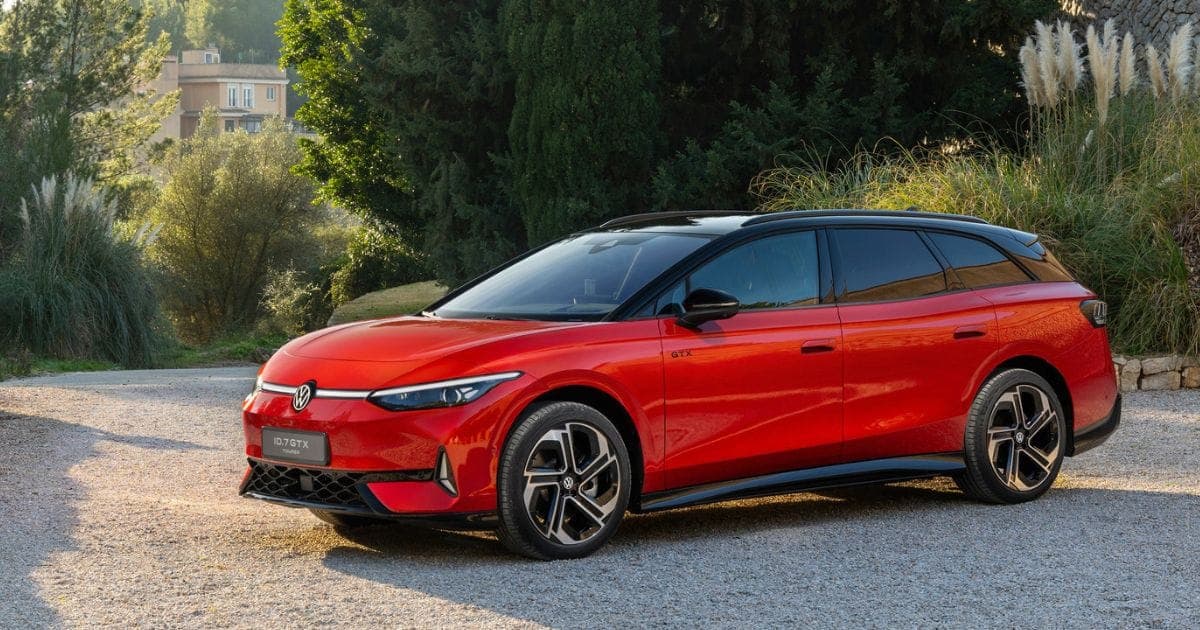 Volkswagen ID.7 GTX Tourer kostar från 699 900 kr