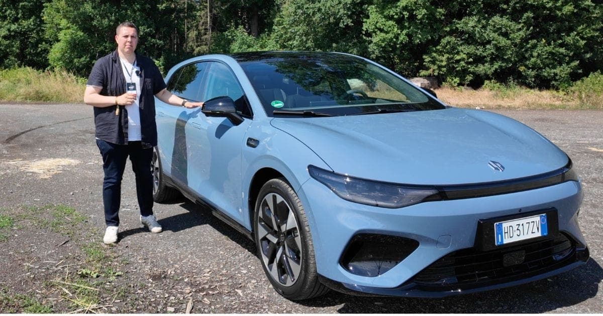 Leapmotor B05 – mycket bil för pengarna, men glöm dragkroken